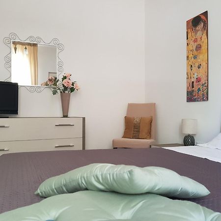 Villa Del Mar Country Loft 사사리 외부 사진