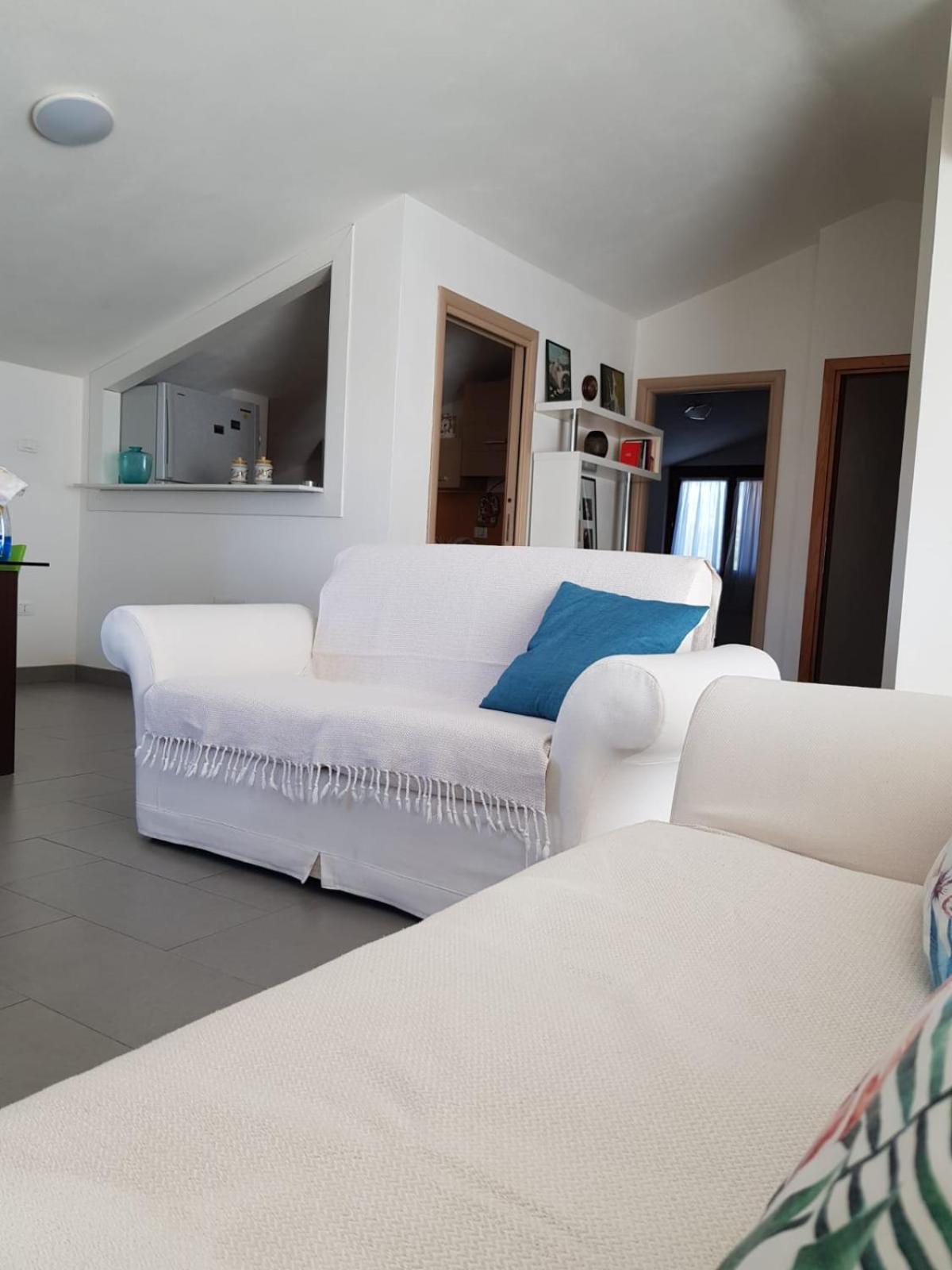 Villa Del Mar Country Loft 사사리 외부 사진